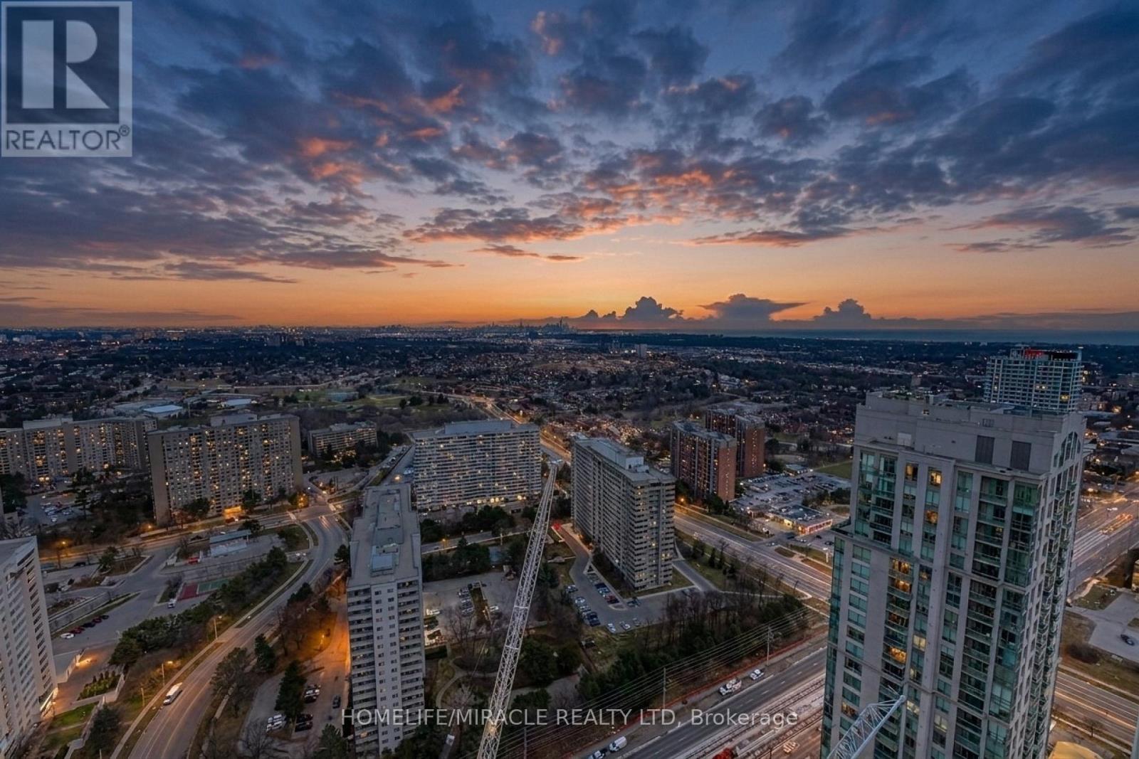 3802 - 30 Elm Street, Mississauga, Ontario L5B 0N6 - Photo 42 - W13002586