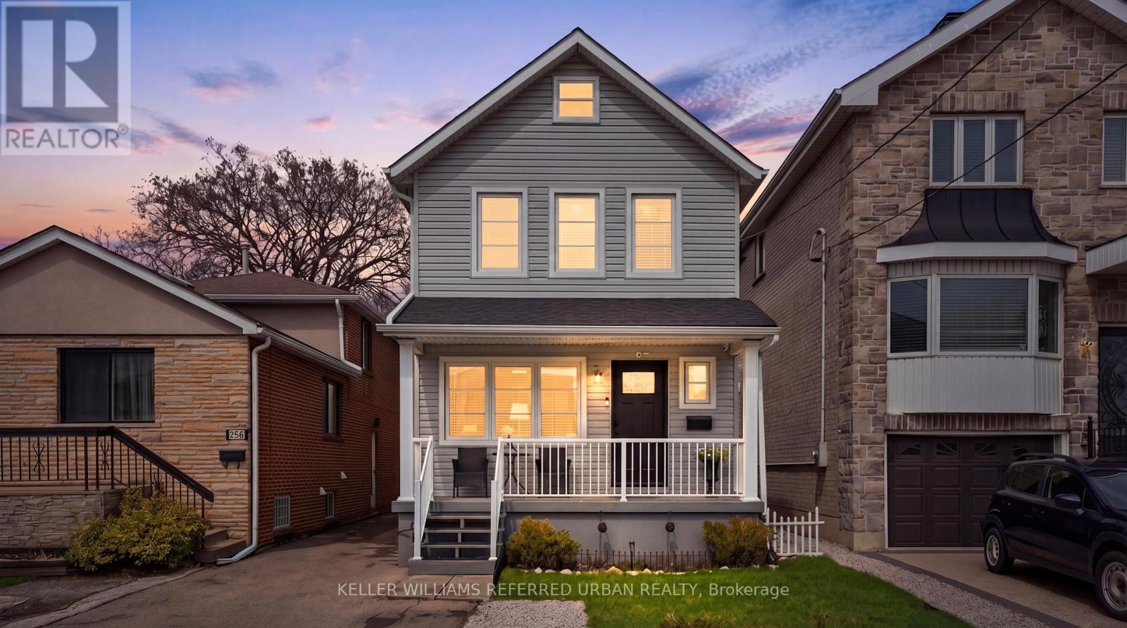 266 MELROSE STREET, Toronto, Ontario