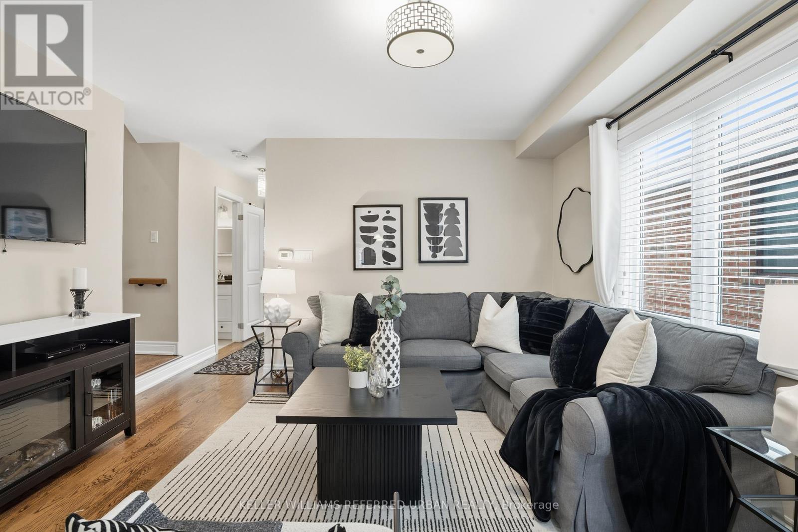 266 Melrose Street, Toronto, Ontario  M8Z 1G6 - Photo 11 - W13002616