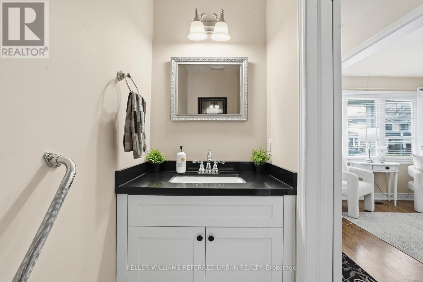 266 Melrose Street, Toronto, Ontario  M8Z 1G6 - Photo 16 - W13002616