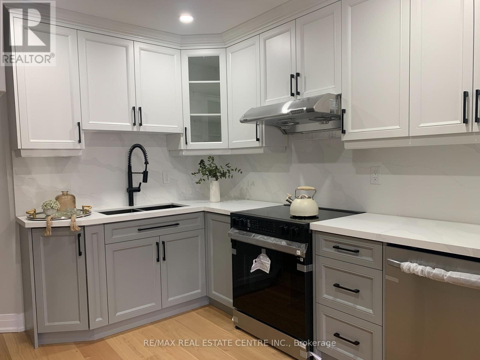 125 Dufferin Street, Orangeville, Ontario  L9W 1X4 - Photo 8 - W13002642