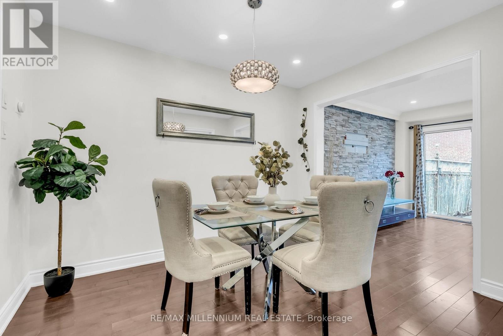 38 Kitto Court, Brampton, Ontario  L6Y 5B1 - Photo 12 - W13002682