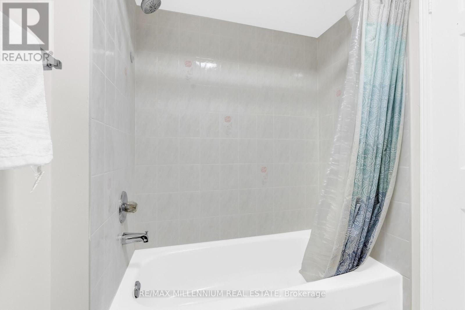 38 Kitto Court, Brampton, Ontario  L6Y 5B1 - Photo 31 - W13002682