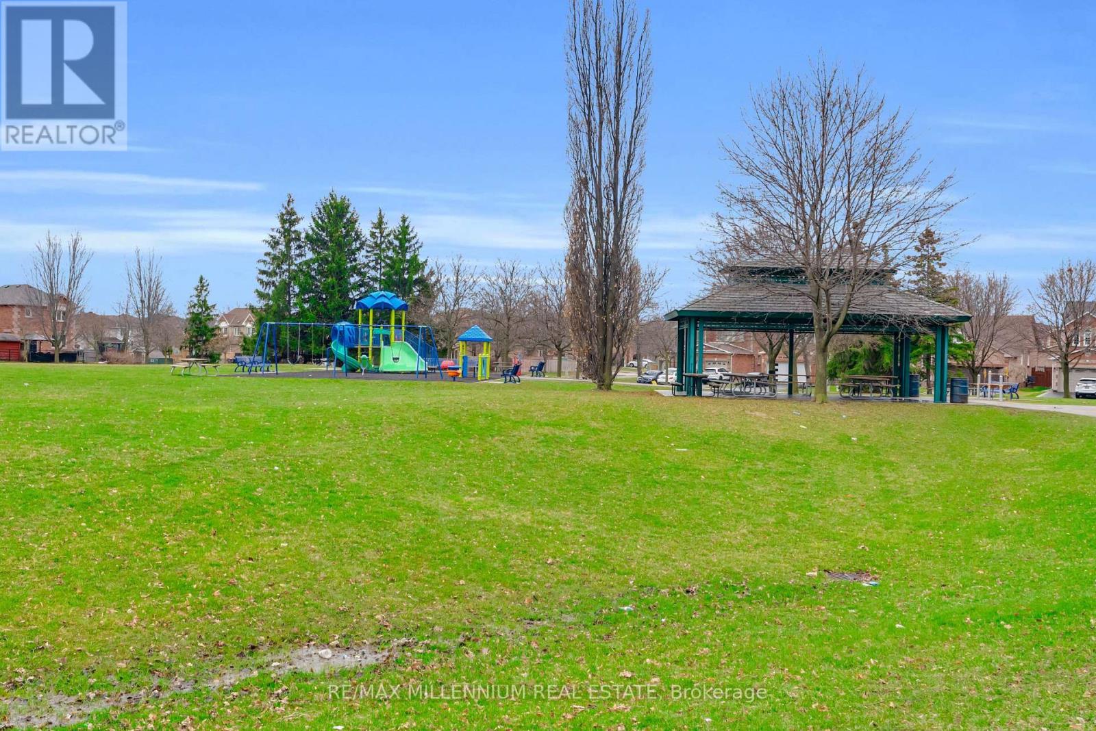 38 Kitto Court, Brampton, Ontario  L6Y 5B1 - Photo 48 - W13002682