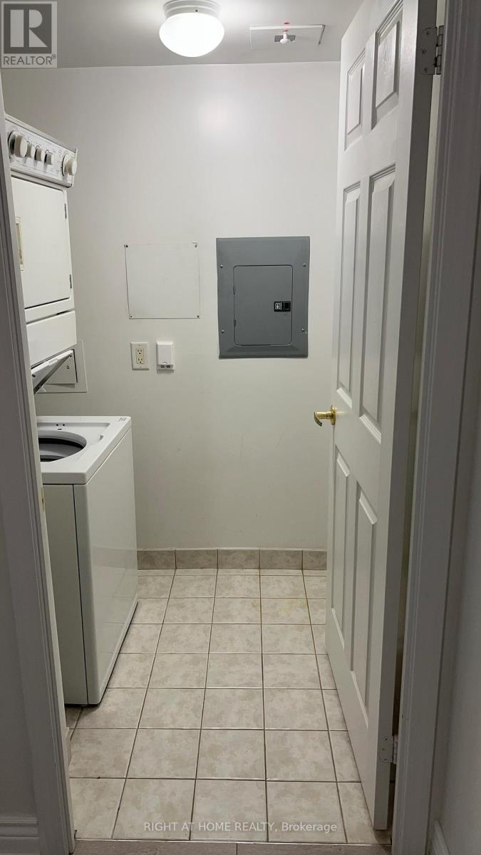 919 - 25 Kingsbridge Garden Circle, Mississauga, Ontario  L5R 4B1 - Photo 10 - W13002744