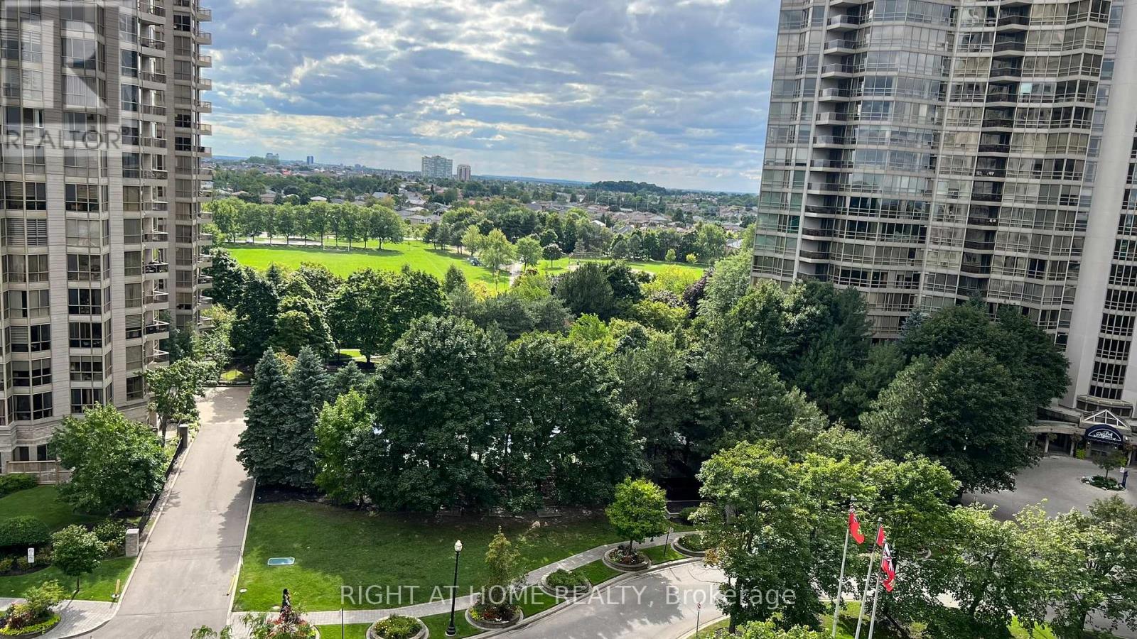 919 - 25 Kingsbridge Garden Circle, Mississauga, Ontario  L5R 4B1 - Photo 12 - W13002744