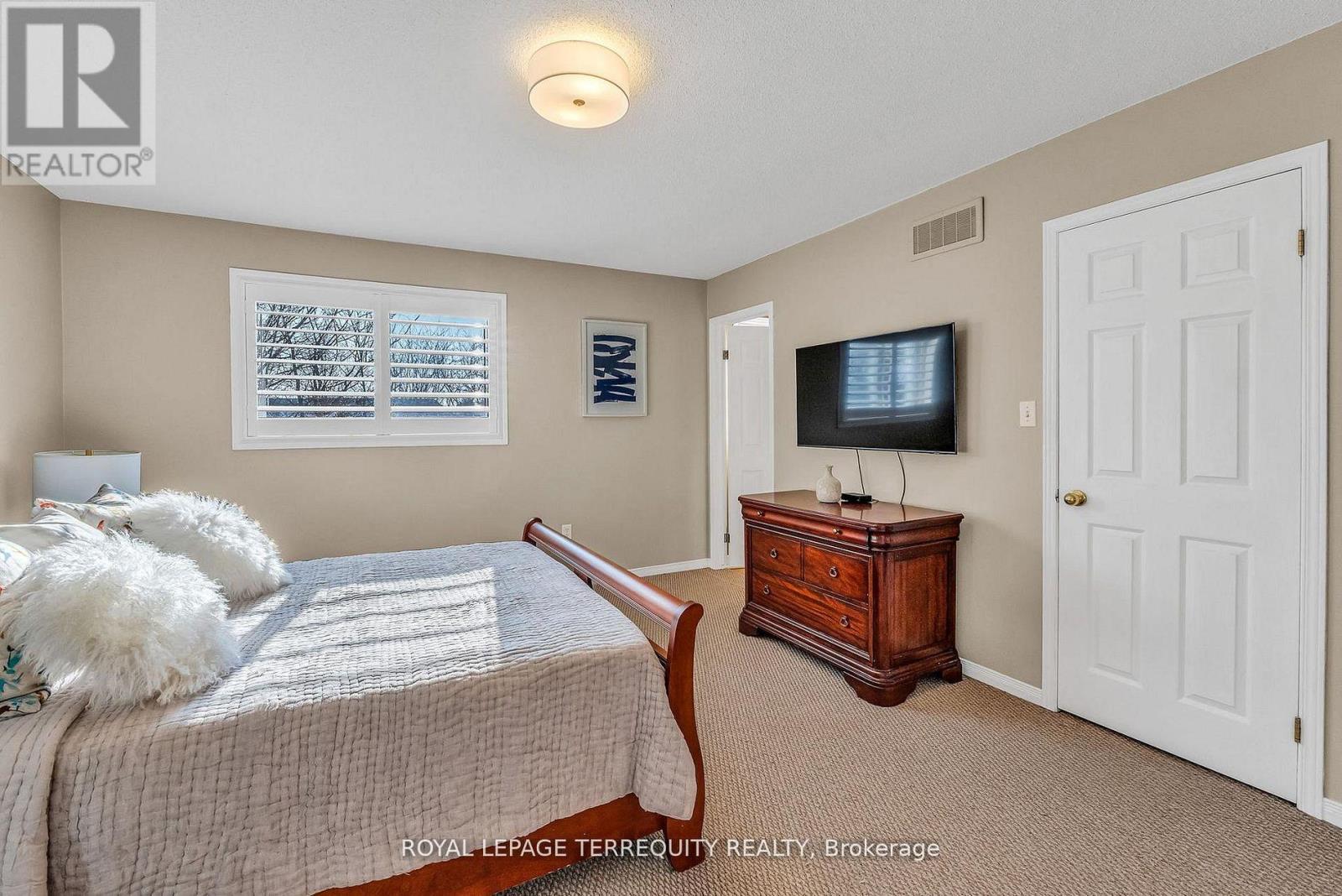 25 - 1276 Silvan Forest Drive, Burlington, Ontario  L7M 4V8 - Photo 24 - W13002750