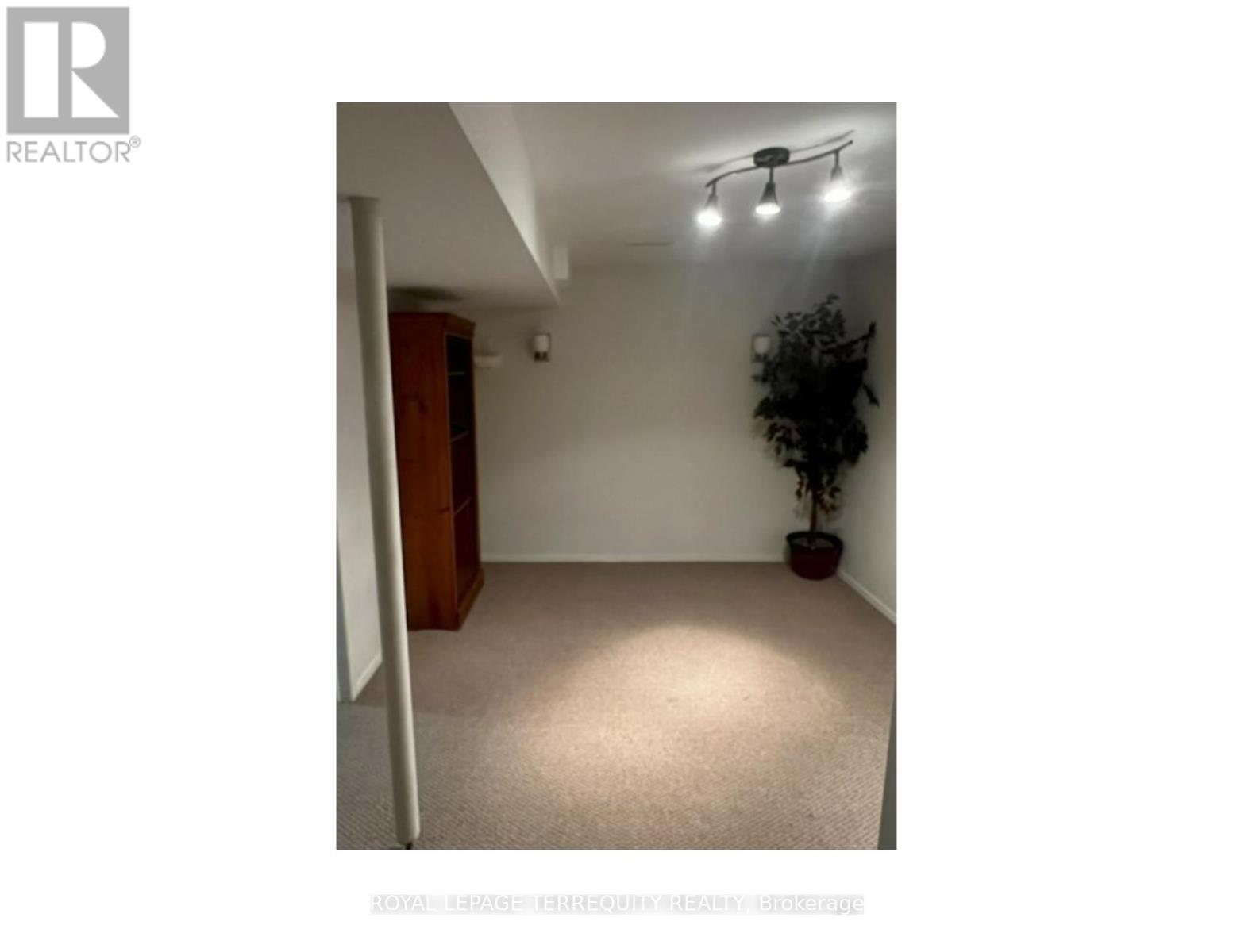 25 - 1276 Silvan Forest Drive, Burlington, Ontario  L7M 4V8 - Photo 39 - W13002750