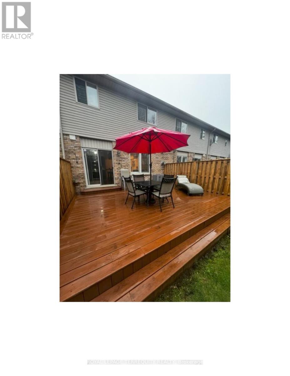 25 - 1276 Silvan Forest Drive, Burlington, Ontario  L7M 4V8 - Photo 42 - W13002750