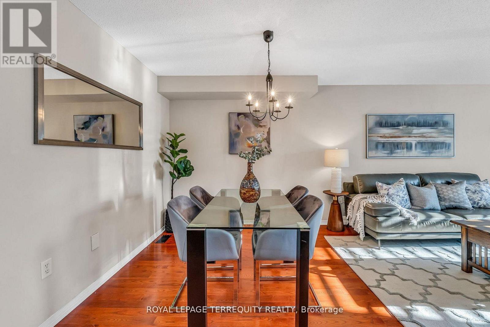 25 - 1276 Silvan Forest Drive, Burlington, Ontario  L7M 4V8 - Photo 5 - W13002750