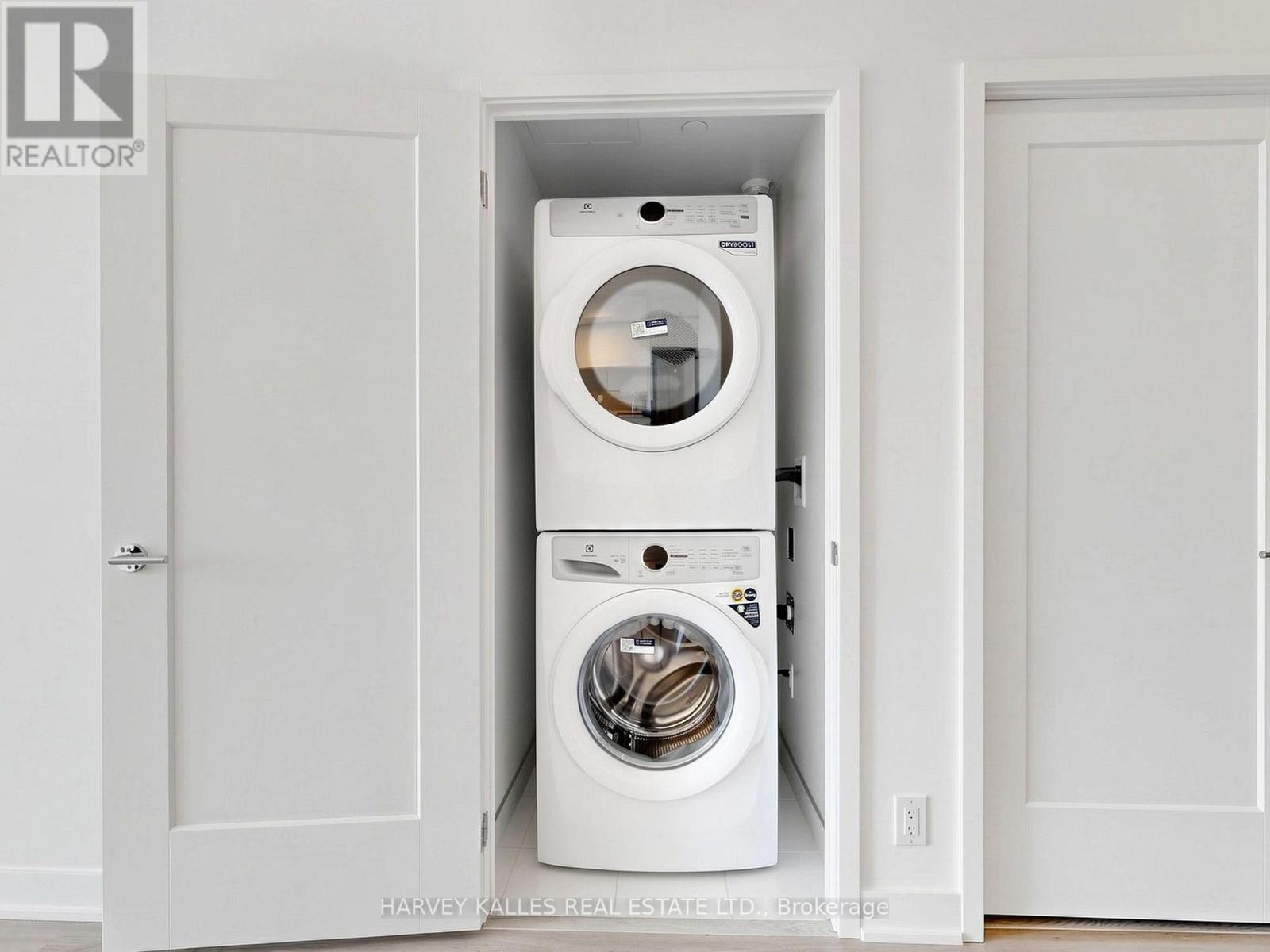 1105 - 1660 Bloor Street W, Toronto, Ontario  M6P 1A8 - Photo 26 - W13002786