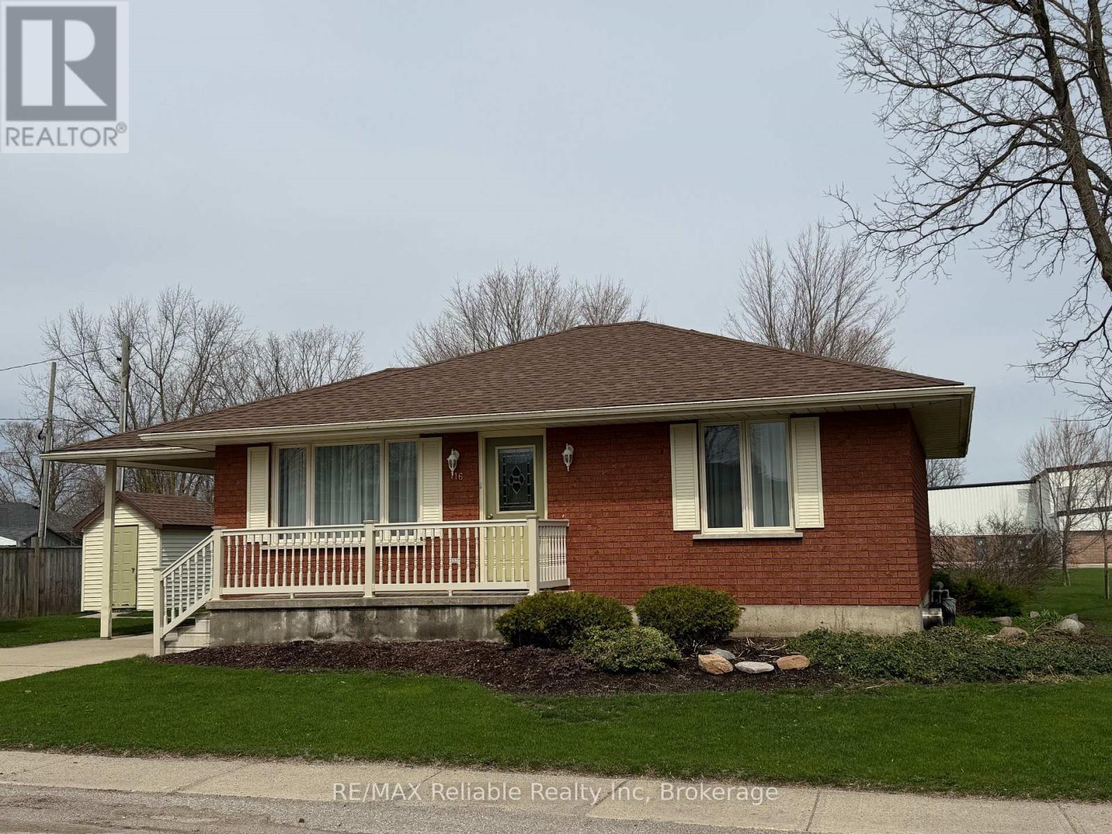116 Duke Street, Huron East, Ontario  N0K 1W0 - Photo 2 - X13000888