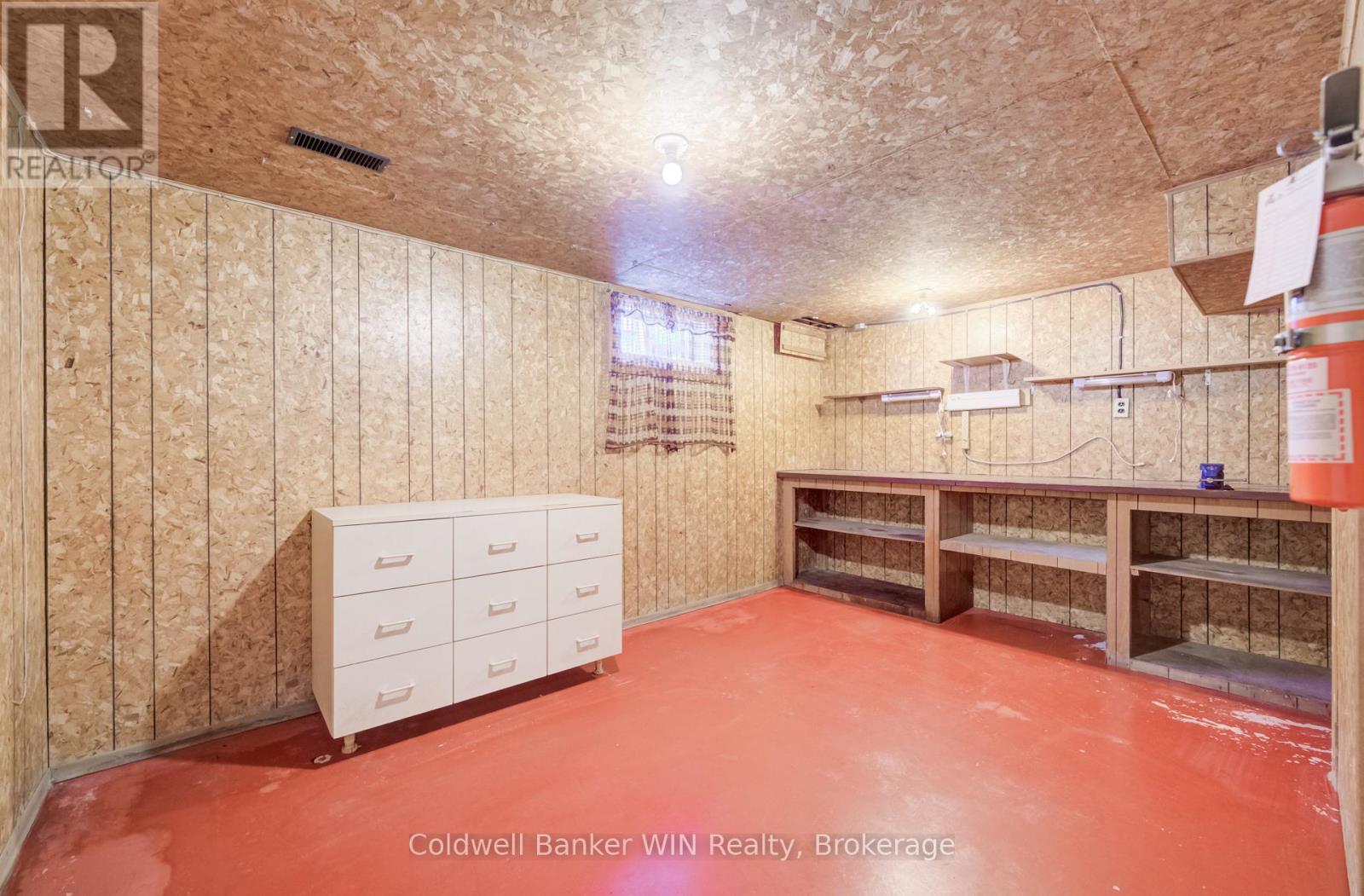 130 King Street E, Wellington North, Ontario  N0G 2L2 - Photo 22 - X12784560