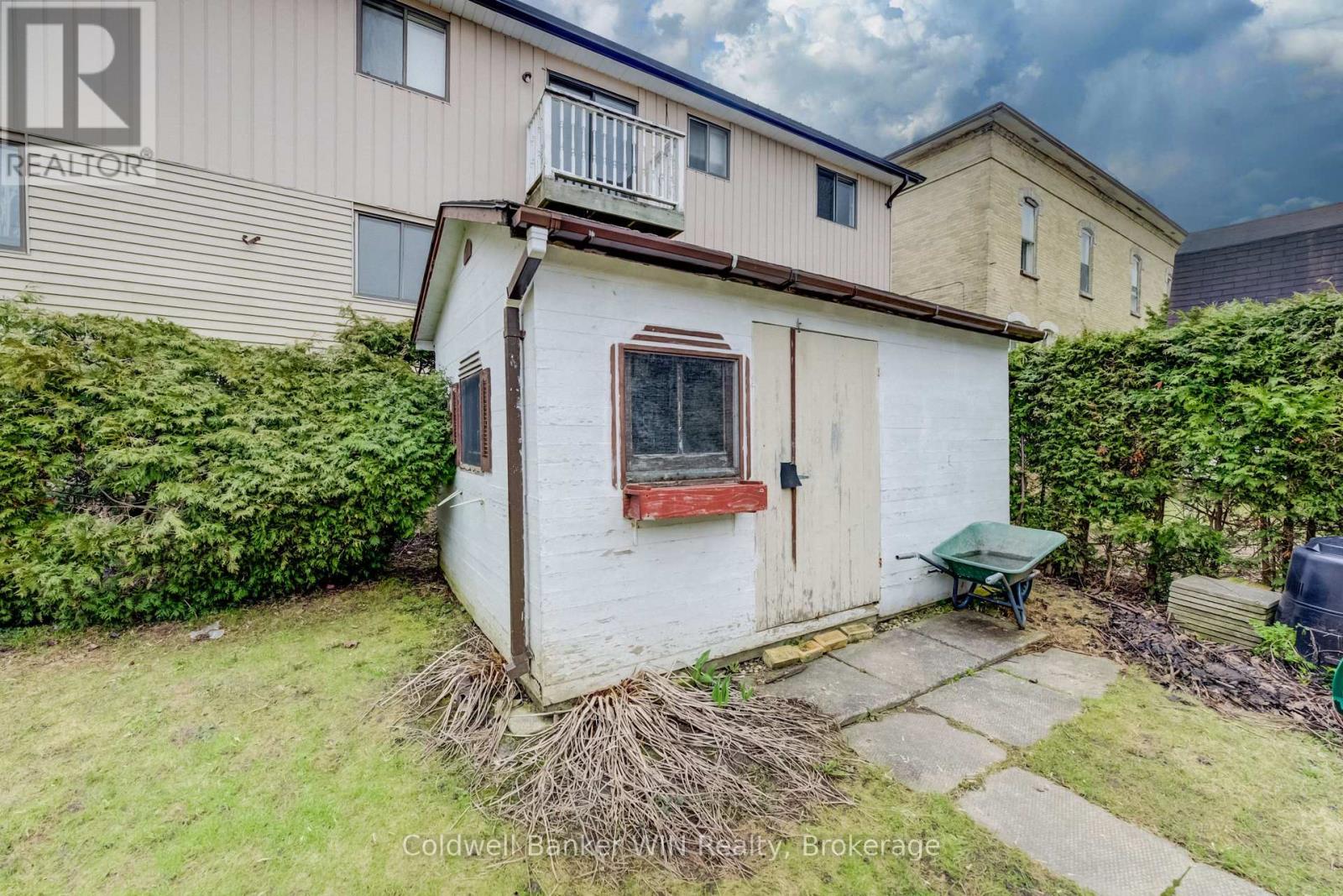 130 King Street E, Wellington North, Ontario  N0G 2L2 - Photo 28 - X12784560