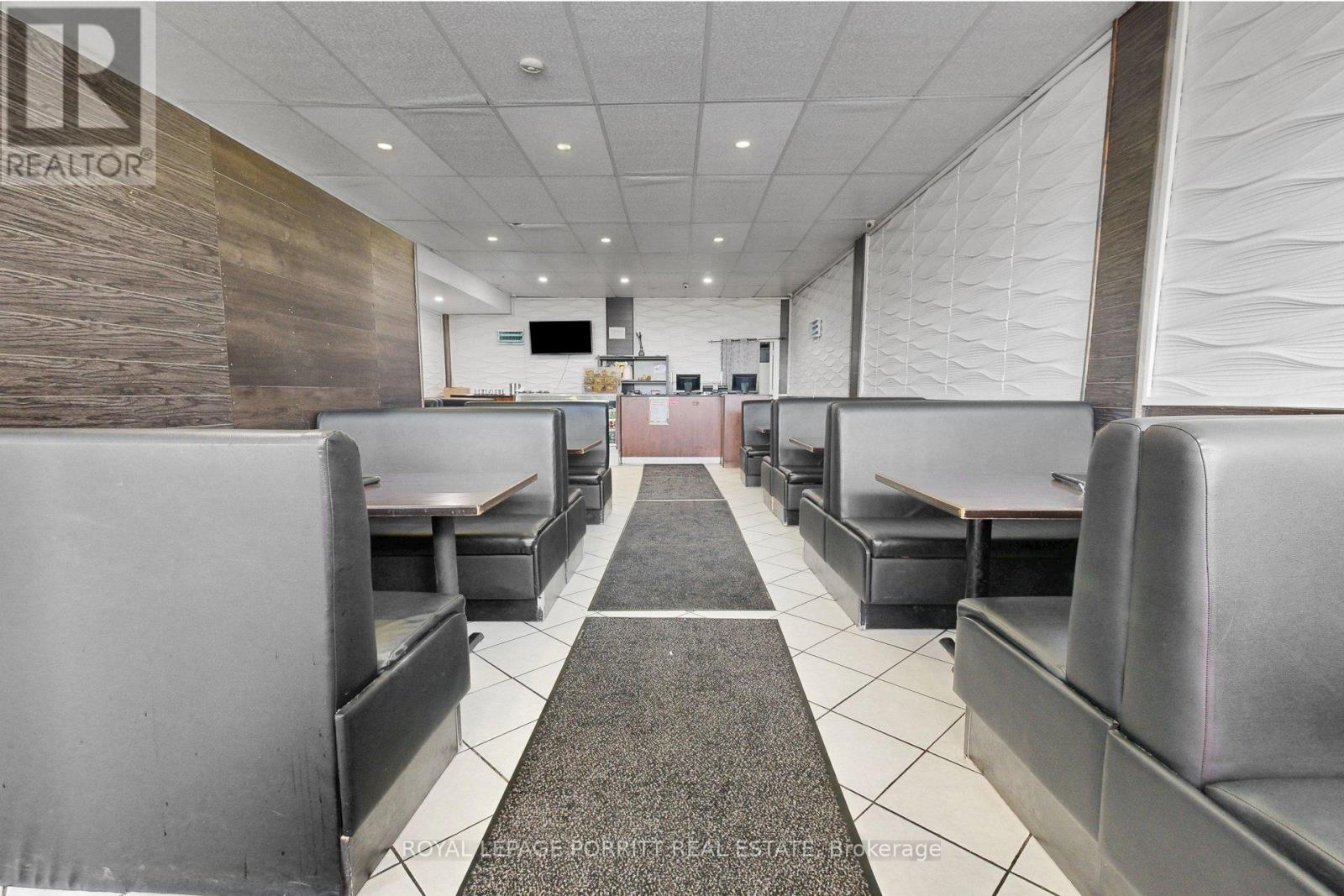 2633 Eglinton Avenue E, Toronto, Ontario  M1K 2S2 - Photo 3 - E12986376