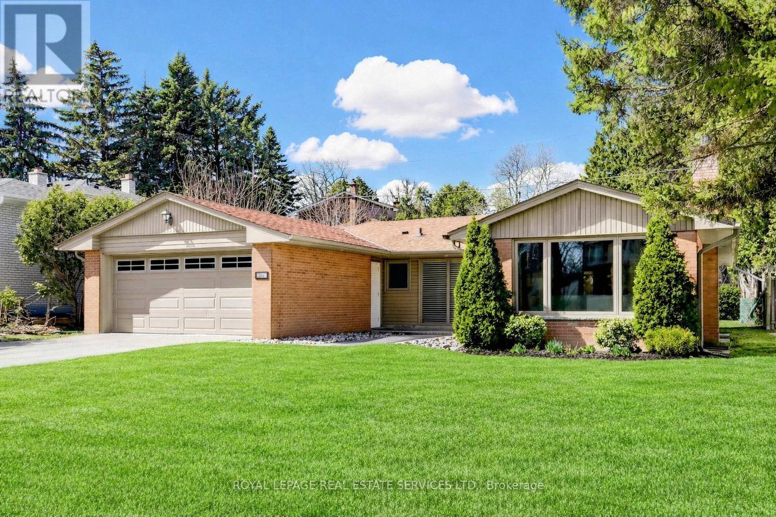 219 Grandview Avenue, Markham, Ontario  L3T 1J3 - Photo 1 - N12857642