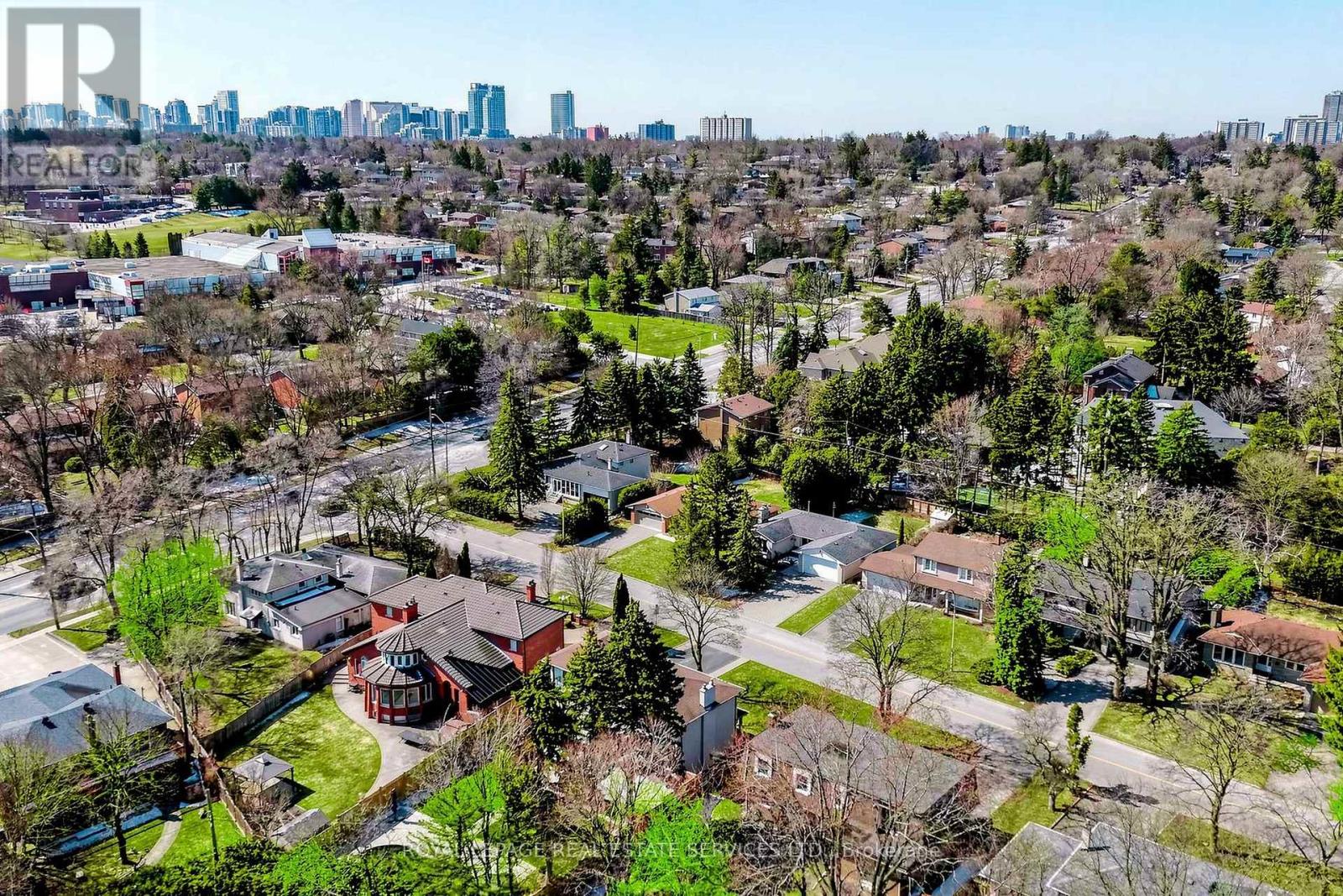 219 Grandview Avenue, Markham, Ontario  L3T 1J3 - Photo 44 - N12857642