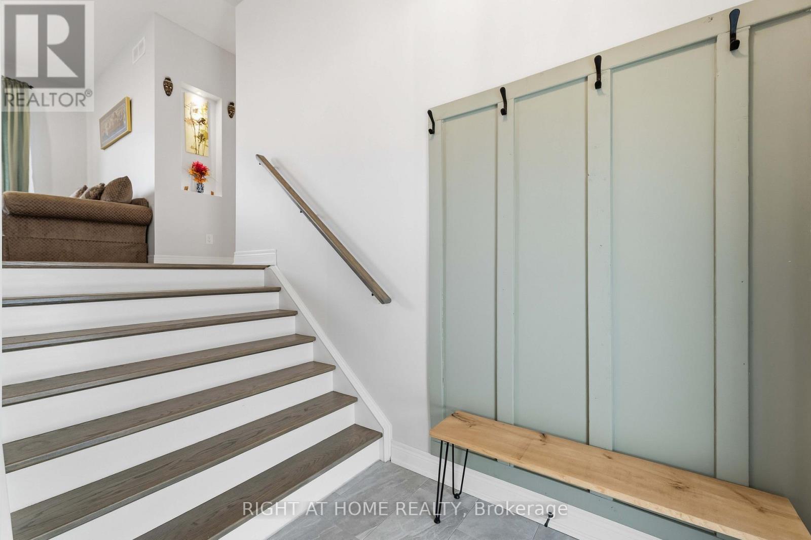 901 Gorham Road, Fort Erie, Ontario  L0S 1N0 - Photo 3 - X13002582