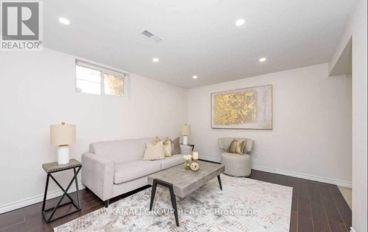 BSMT - 352 EAST 18TH STREET, Hamilton, Ontario