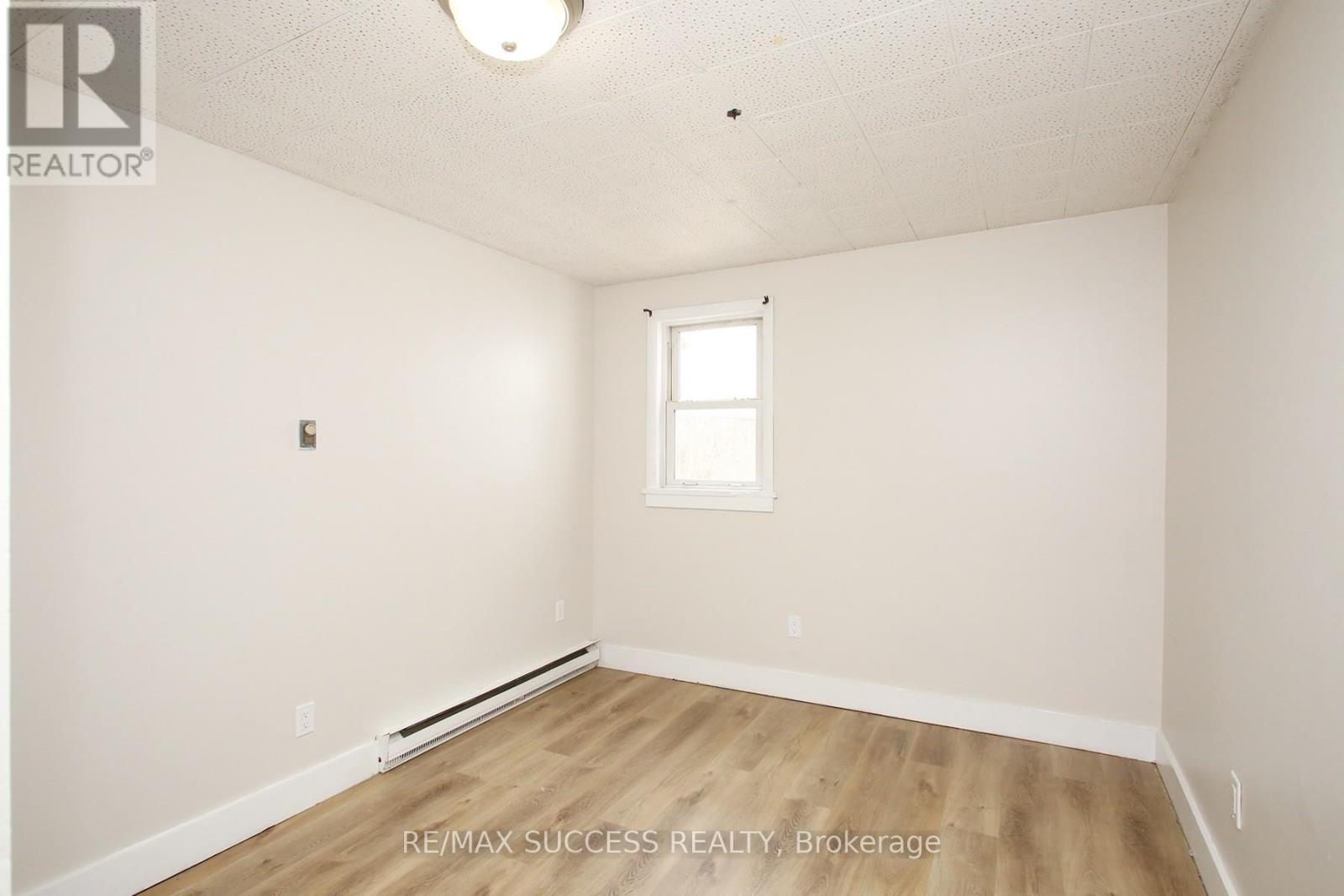 22 & 24 River Street, Thorold, Ontario  L0S 1K0 - Photo 15 - X13002648