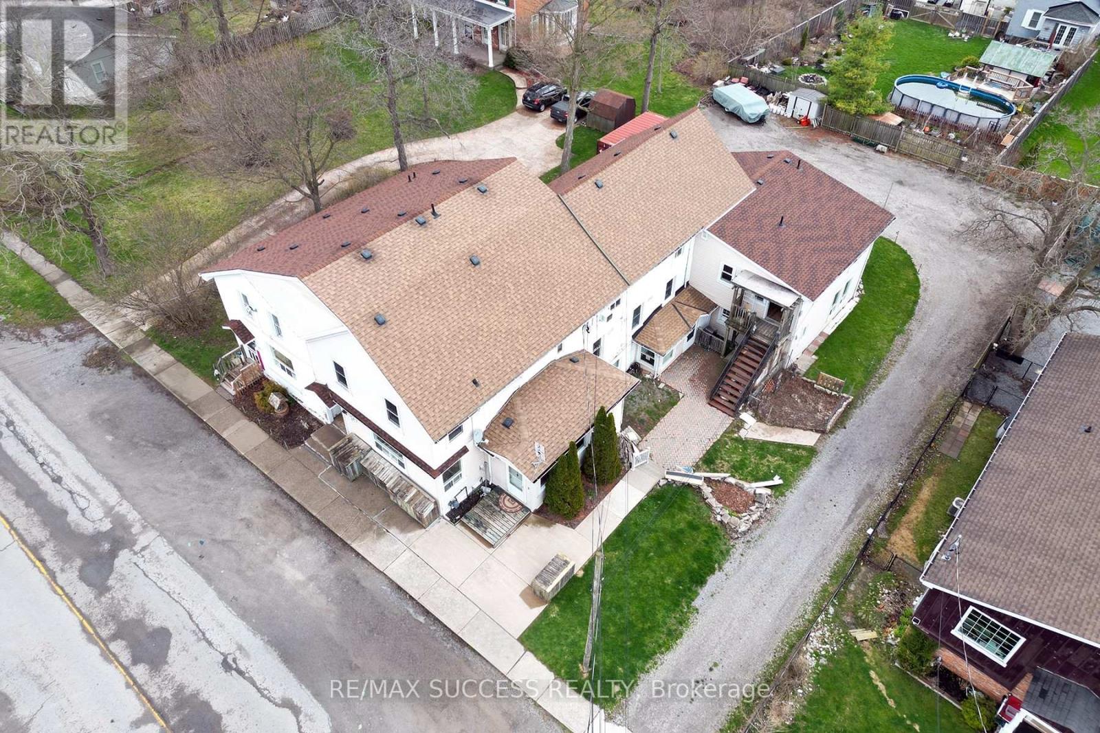 22 & 24 River Street, Thorold, Ontario  L0S 1K0 - Photo 6 - X13002648