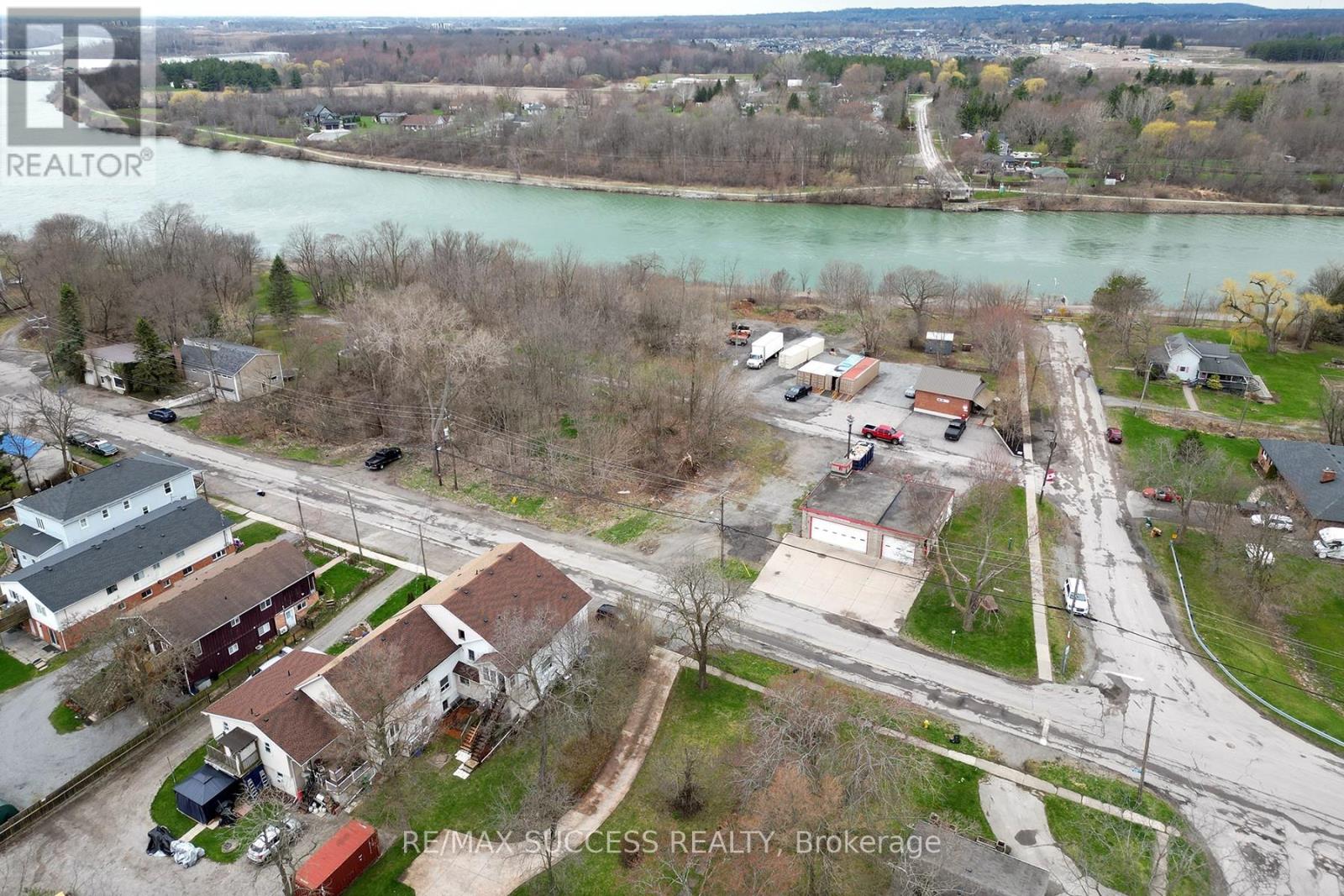 22 & 24 River Street, Thorold, Ontario  L0S 1K0 - Photo 7 - X13002648