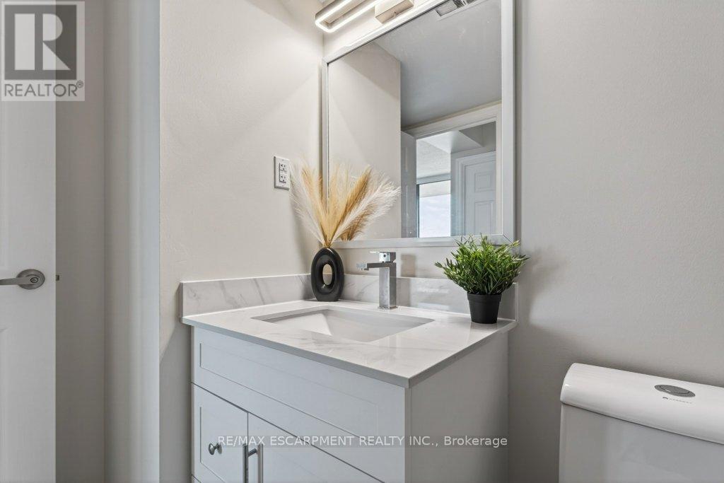 1801 - 150 Charlton Avenue E, Hamilton, Ontario  L8N 3X3 - Photo 23 - X13002668