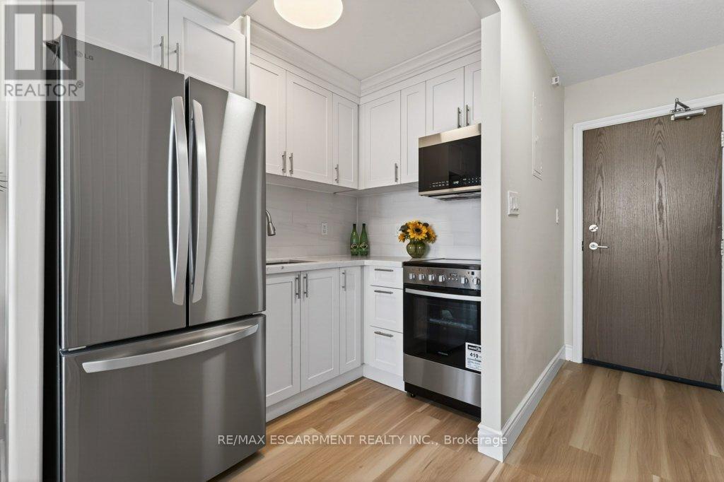 1801 - 150 Charlton Avenue E, Hamilton, Ontario  L8N 3X3 - Photo 6 - X13002668