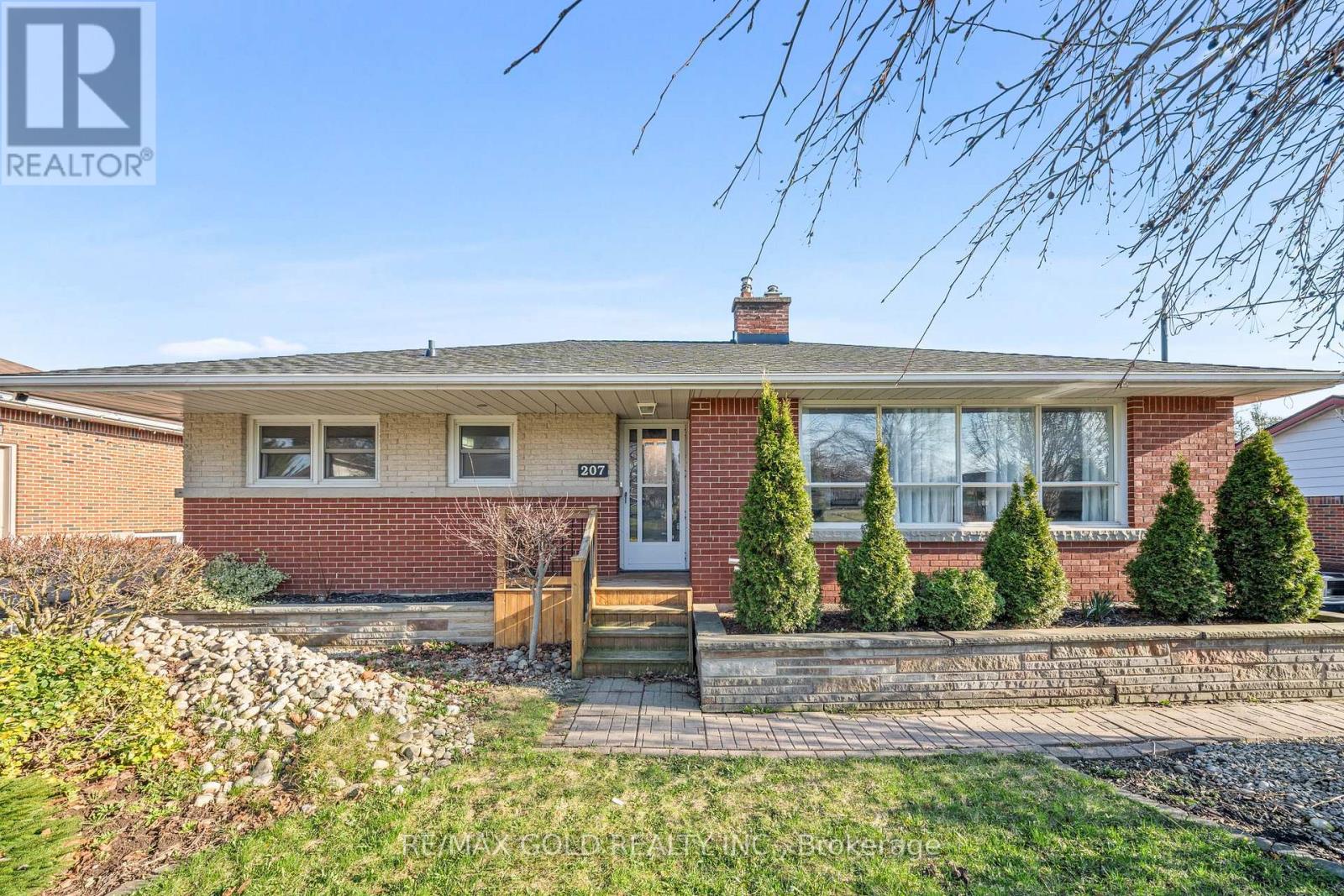 207 Brenda Crescent, Woodstock, Ontario  N4S 7R8 - Photo 3 - X13002714