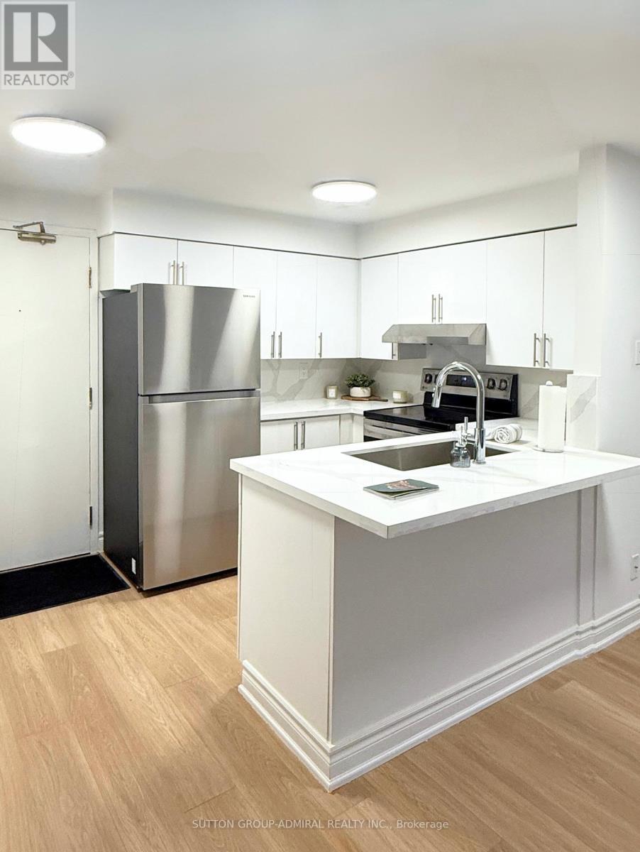 30 - 41 VALLEYVIEW ROAD, Kitchener, Ontario