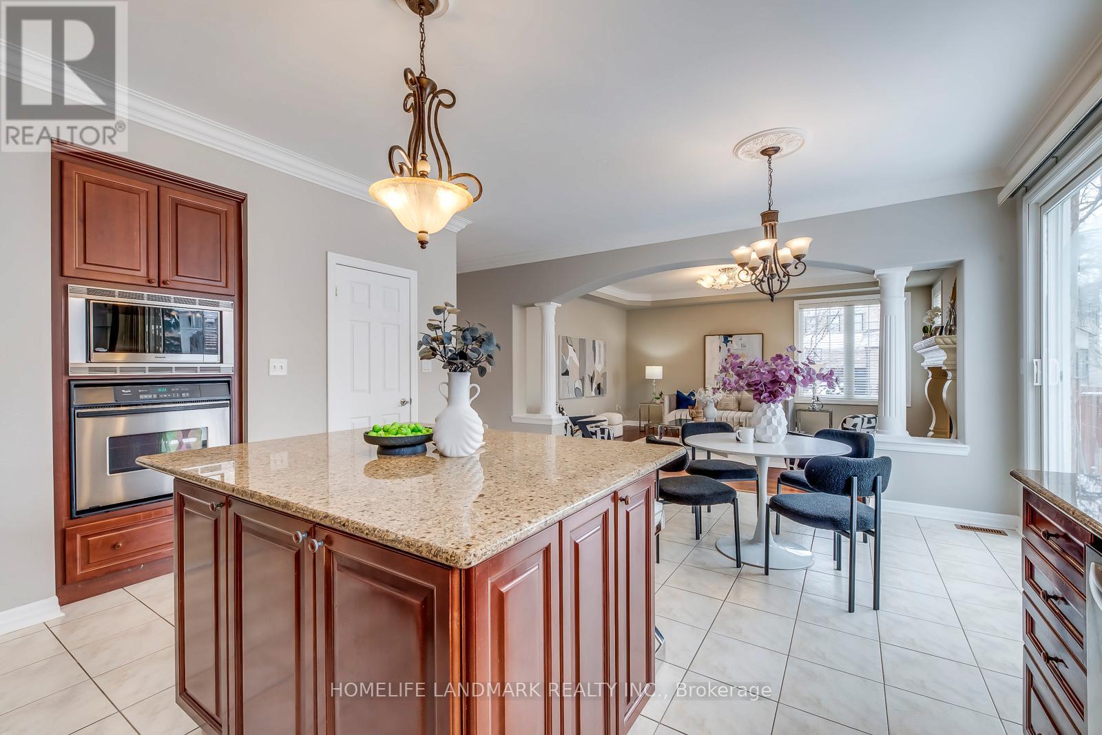 2196 Highcliffe Way, Oakville, Ontario  L6M 5B7 - Photo 17 - W12751910