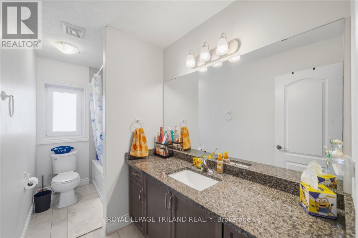 1942 Cedarpark Drive, London North, Ontario  N5X 0J1 - Photo 24 - X12949514