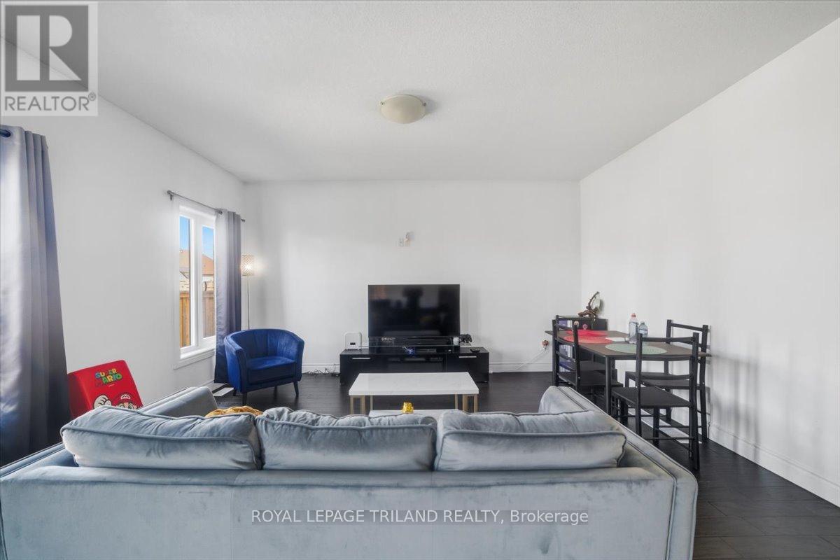 1942 Cedarpark Drive, London North, Ontario  N5X 0J1 - Photo 9 - X12949514