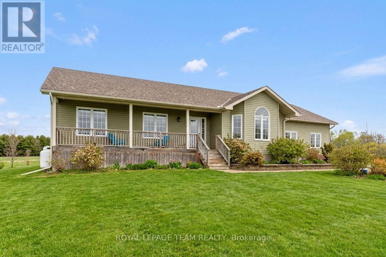 1289 Rideau River Road, Montague, Ontario  K0G 1N0 - Photo 3 - X12803178