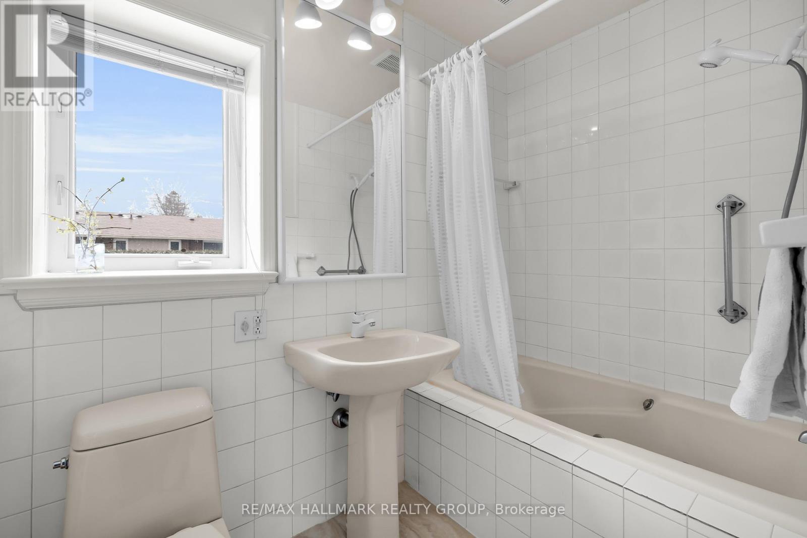 248 Old Irving Place, Ottawa, Ontario  K1Y 2A1 - Photo 22 - X13002760