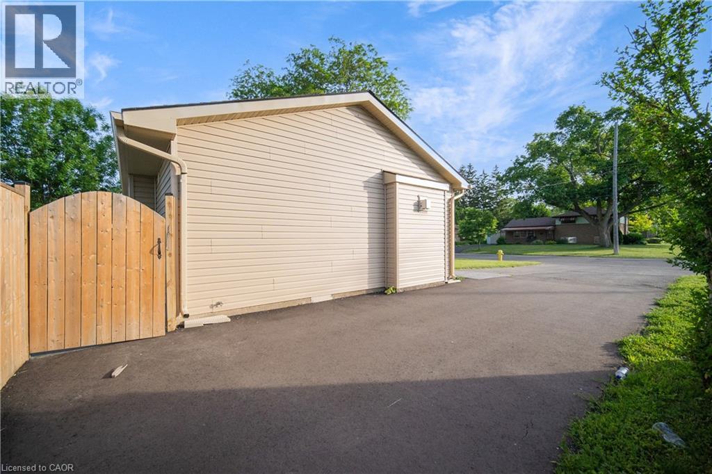 25 Patterson Avenue, Brantford, Ontario  N3S 6W8 - Photo 33 - 40821176