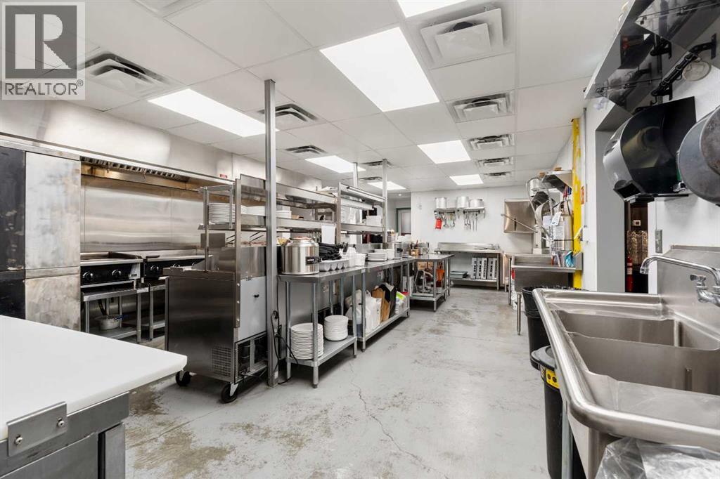 5015 50 Avenue, Whitecourt, Alberta  T7S 1V4 - Photo 10 - A2280576