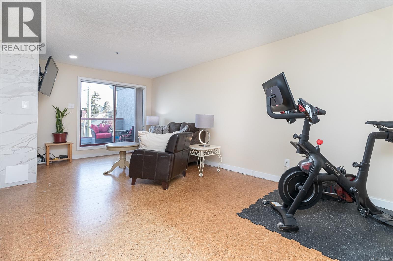 409 545 Manchester Rd, Victoria, British Columbia  V8T 5H6 - Photo 13 - 1031099