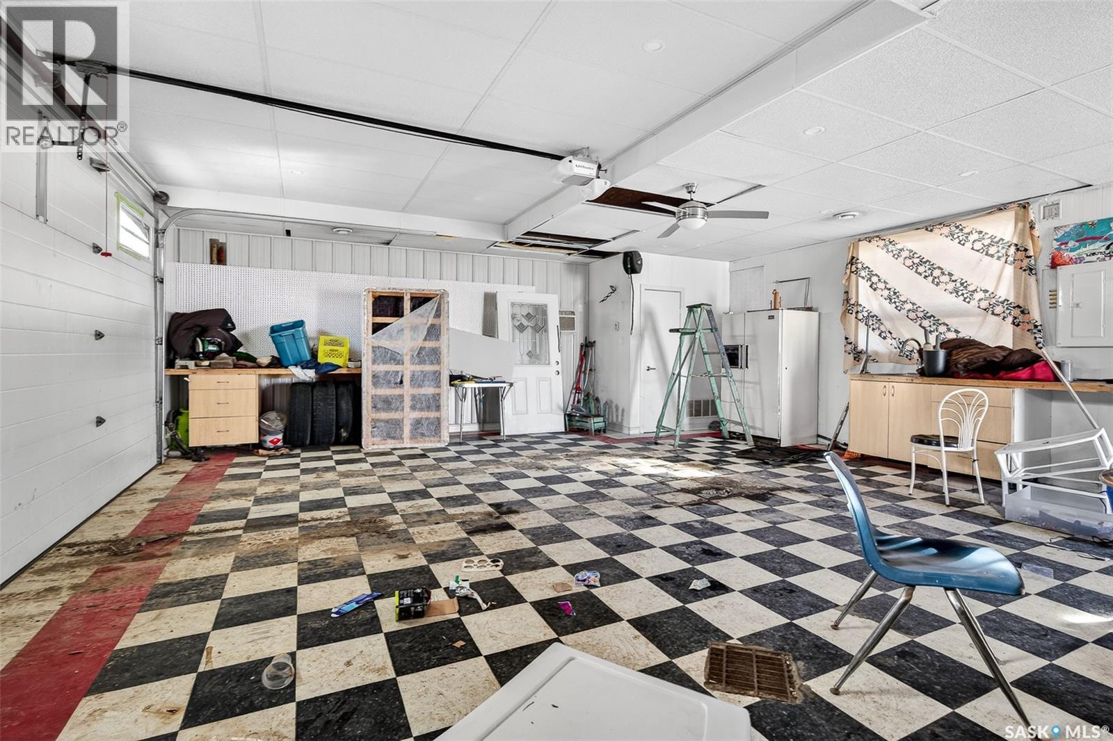 1317 Hochelaga Street W, Moose Jaw, Saskatchewan  S6H 6C3 - Photo 39 - SK028896