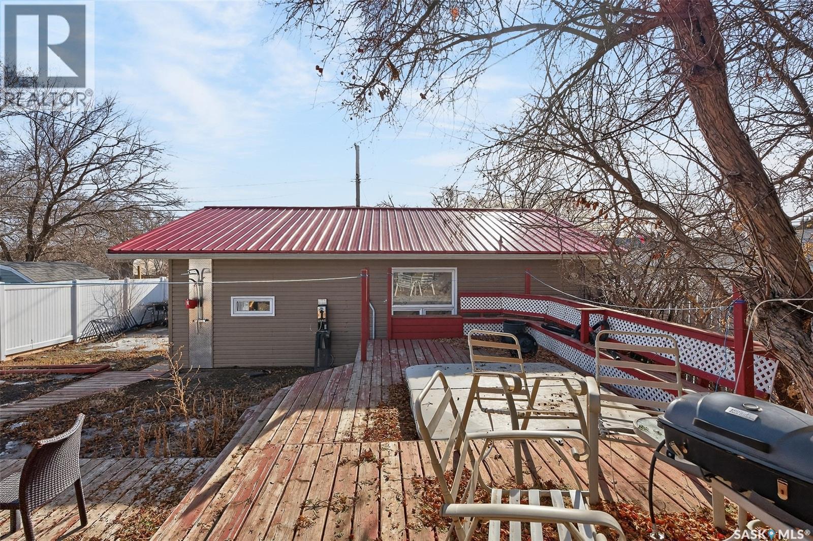 1317 Hochelaga Street W, Moose Jaw, Saskatchewan  S6H 6C3 - Photo 44 - SK028896