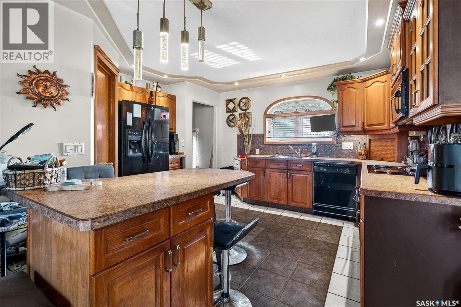 1317 Hochelaga Street W, Moose Jaw, Saskatchewan  S6H 6C3 - Photo 9 - SK028896