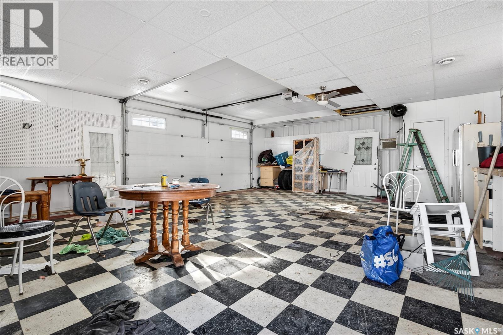 1317 Hochelaga Street W, Moose Jaw, Saskatchewan  S6H 6C3 - Photo 38 - SK028896