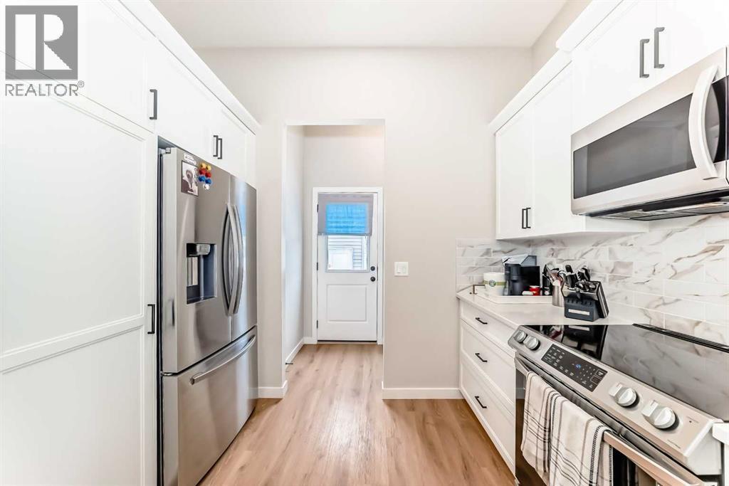 146 Highview Gate Se, Airdrie, Alberta  T4A 3L6 - Photo 5 - A2299424