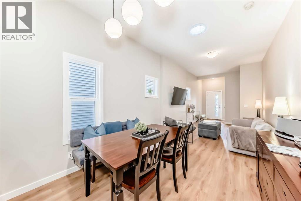 146 Highview Gate Se, Airdrie, Alberta  T4A 3L6 - Photo 9 - A2299424