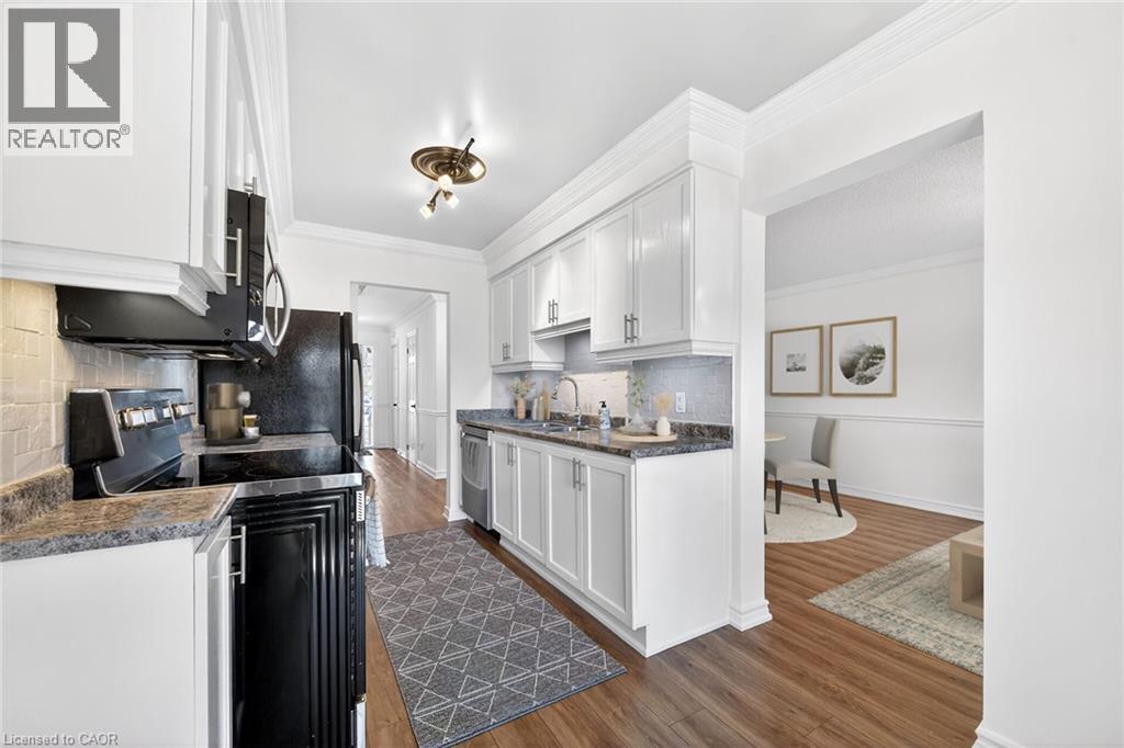 25 Walker Court, Grimsby, Ontario  L3M 5J5 - Photo 7 - 40820757