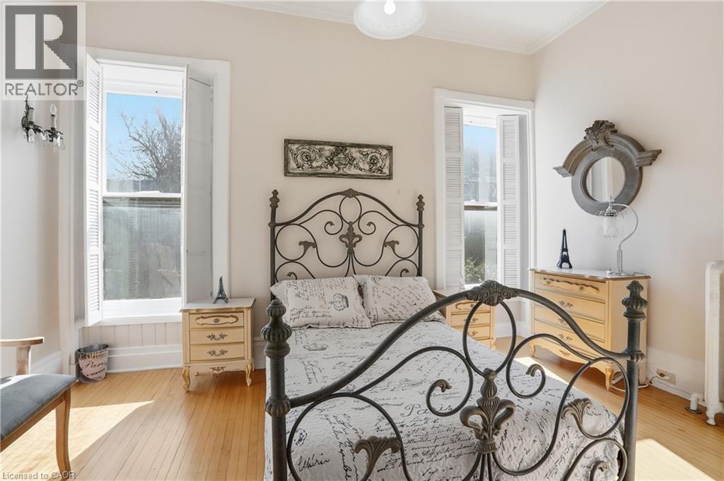 26 Ravenscliffe Avenue, Hamilton, Ontario  L8P 3M4 - Photo 21 - 40821039