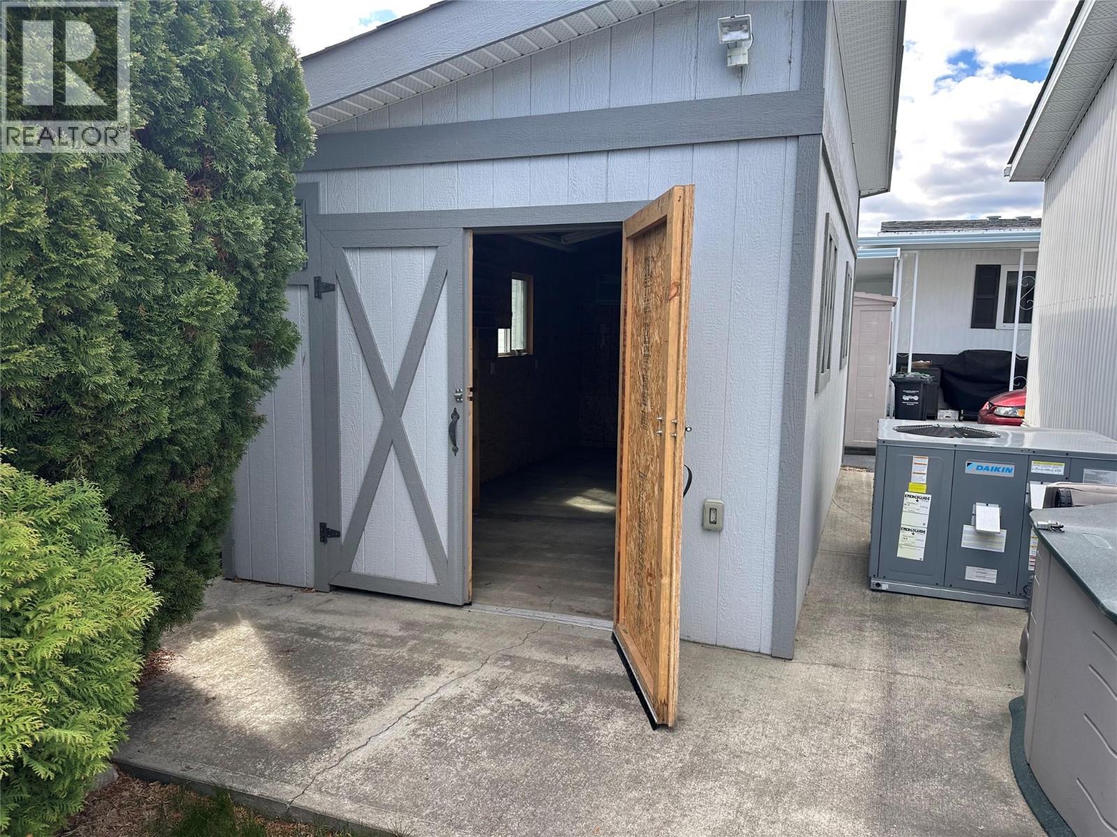 999 Burnaby Avenue Unit# 9, Penticton, British Columbia  V2A 1G7 - Photo 29 - 10374634