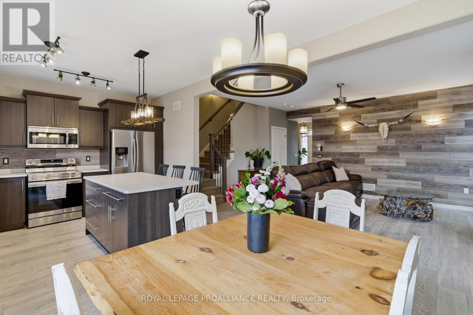 19 Granite Drive, Belleville, Ontario  K8P 0C6 - Photo 17 - X13002898