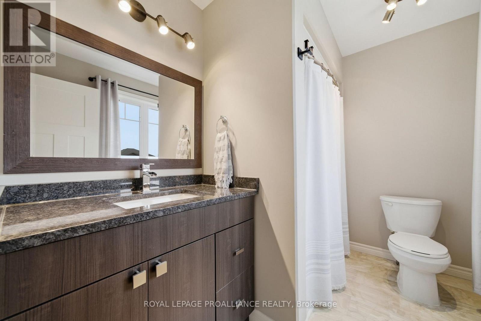 19 Granite Drive, Belleville, Ontario  K8P 0C6 - Photo 23 - X13002898