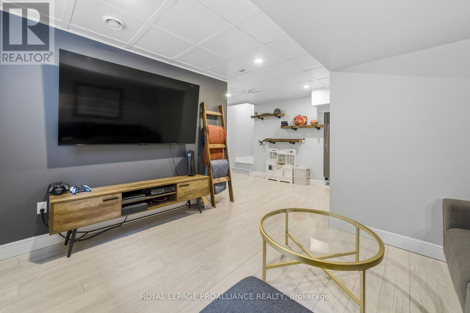 19 Granite Drive, Belleville, Ontario  K8P 0C6 - Photo 33 - X13002898